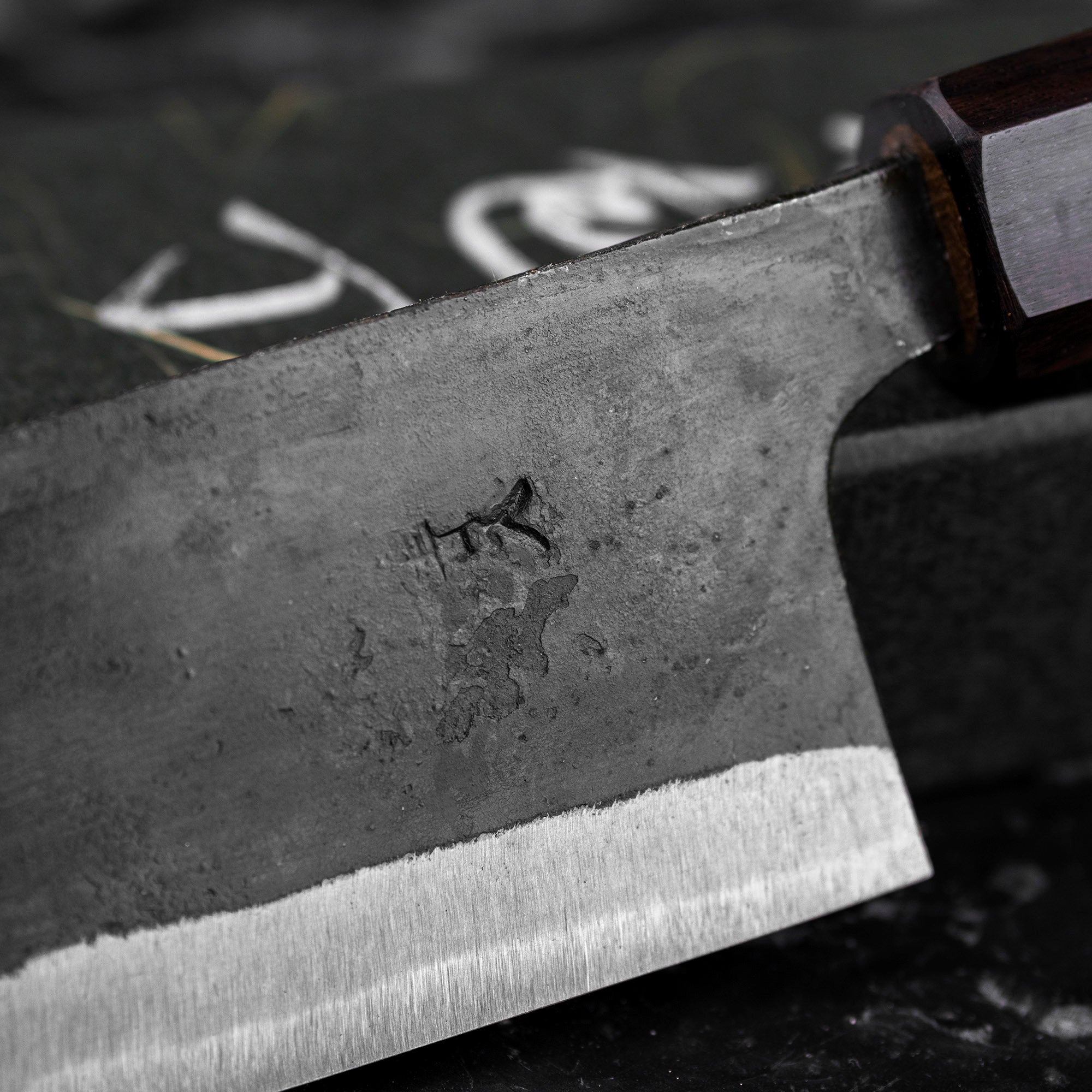 Nůž Bunka 16,5 cm Hatsukokoro Kurokuma Aogami