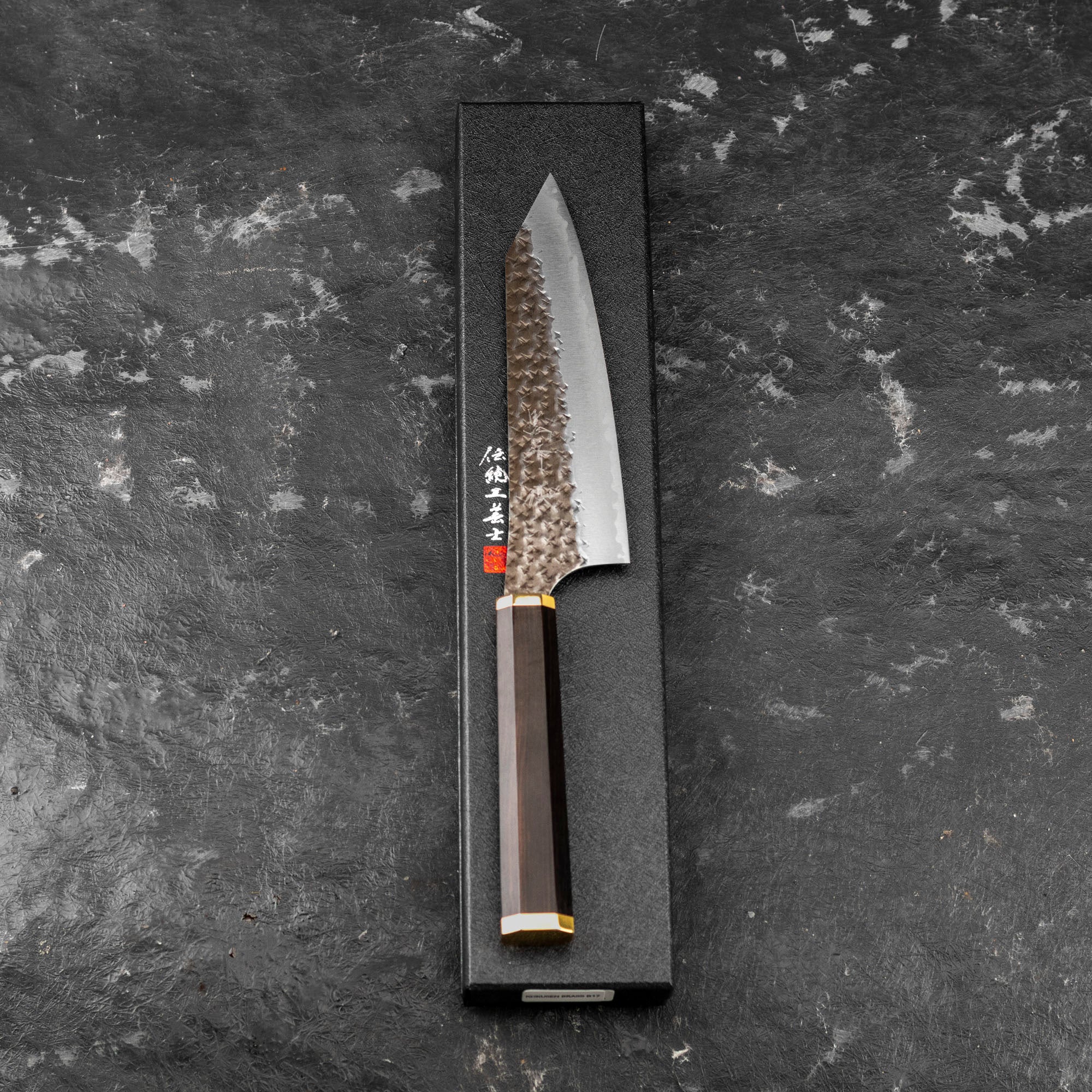 Nůž Bunka 17 cm Yu Kurosaki Kokusen Brass Aogami Super/SS