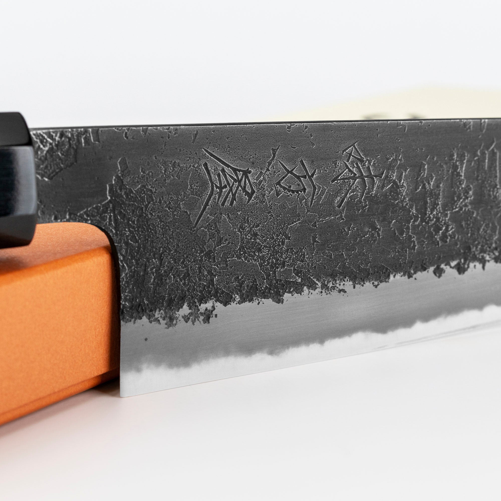 Nůž šéfkuchařský 21 cm Mutsumi Hinoura Nashiji Shirogami