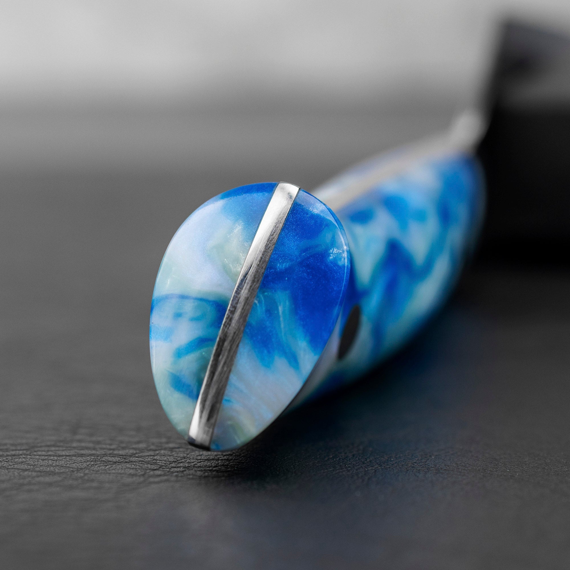 Nůž šéfkuchařský 21 cm Takeshi Saji modrý akryl STRIX