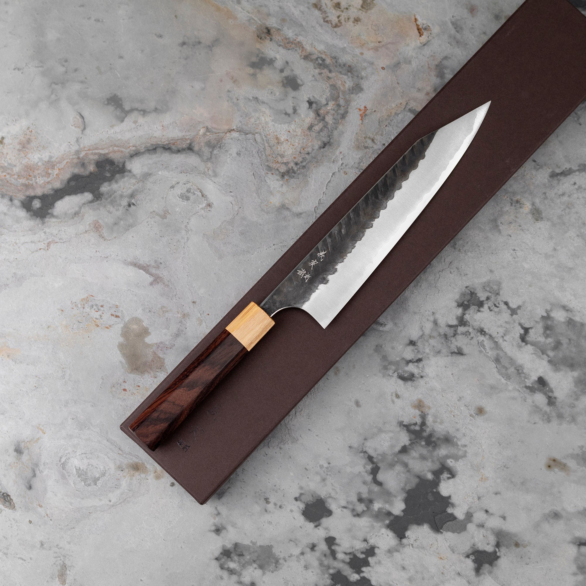 Nůž šéfkuchařský 21 cm Yoshimi Kato Aogami Kurouchi V-Tsuchime Super/SS