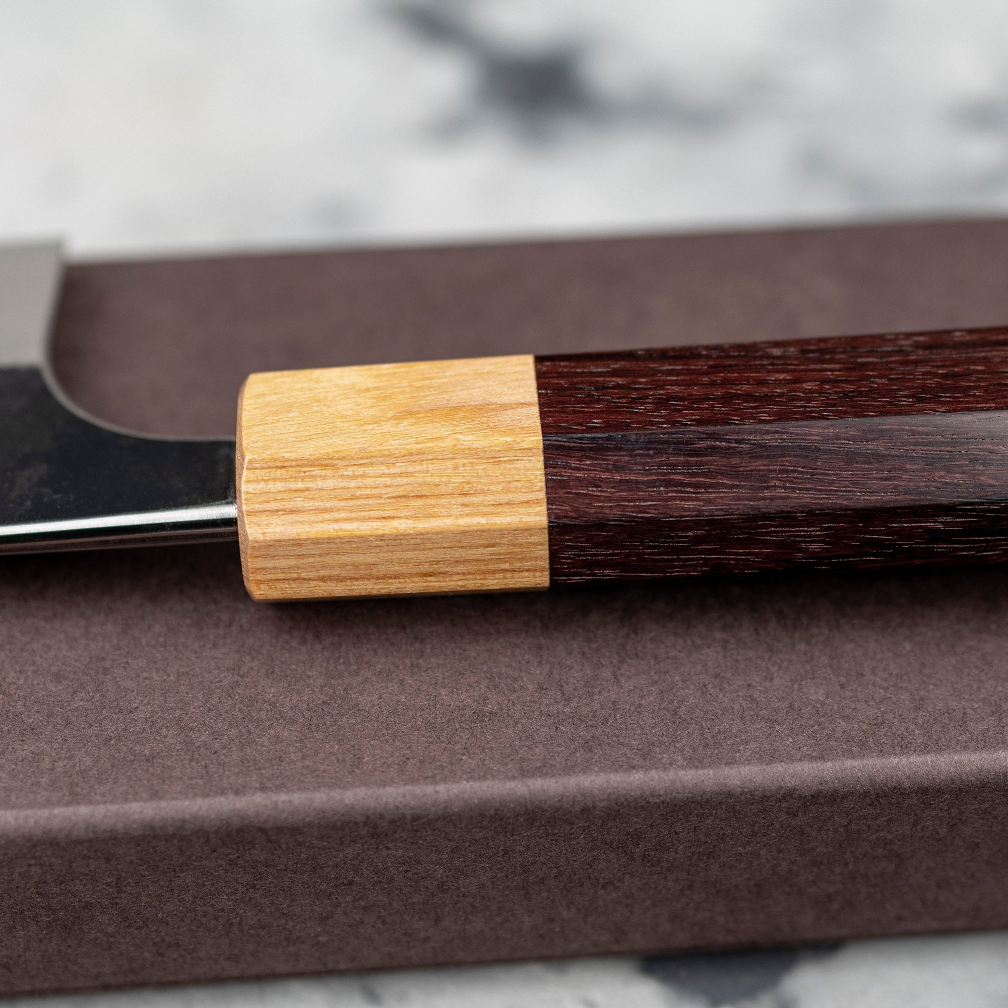 Nůž šéfkuchařský 24 cm Yoshimi Kato Aogami Kurouchi V-Tsuchime Super/SS