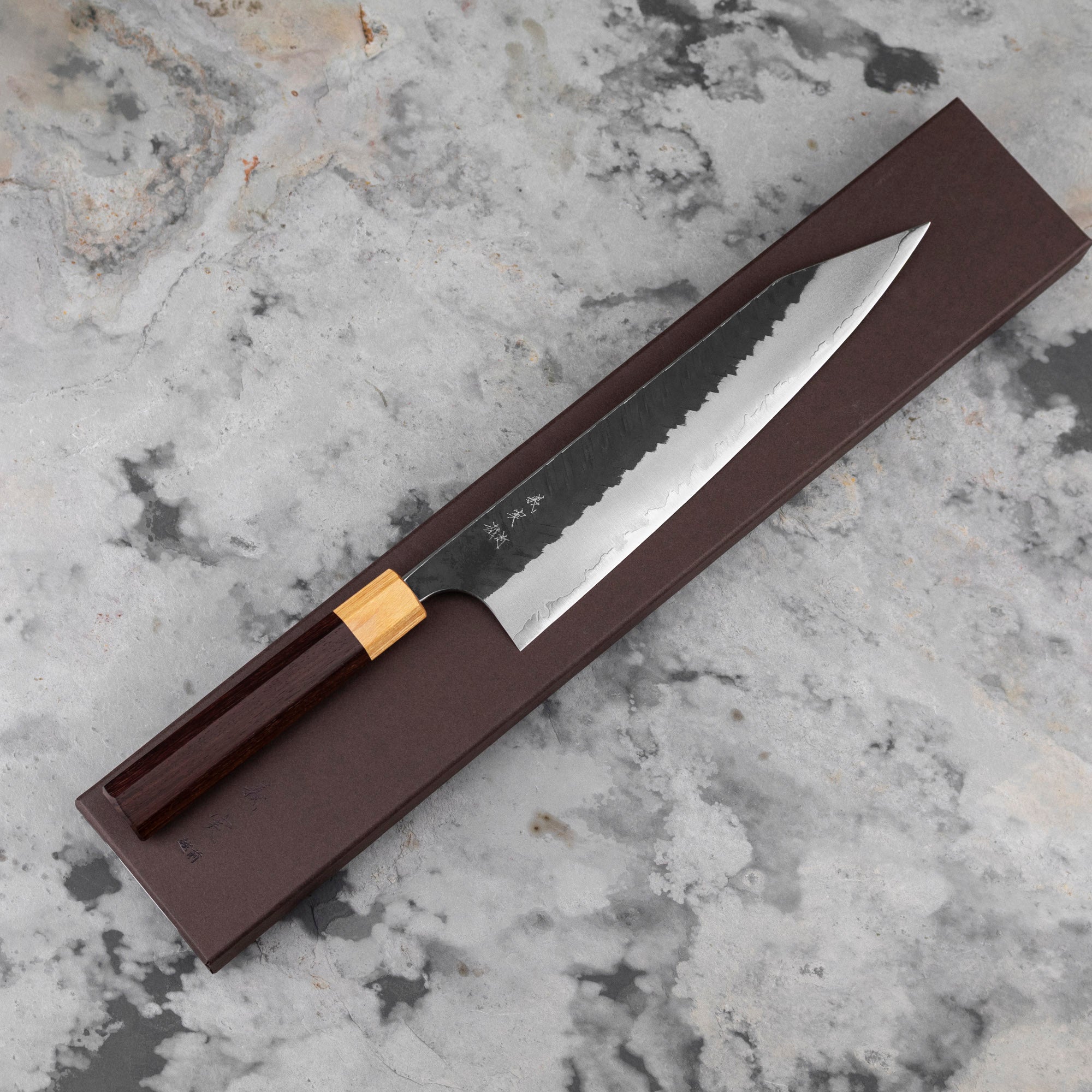 Nůž šéfkuchařský 24 cm Yoshimi Kato Aogami Kurouchi V-Tsuchime Super/SS