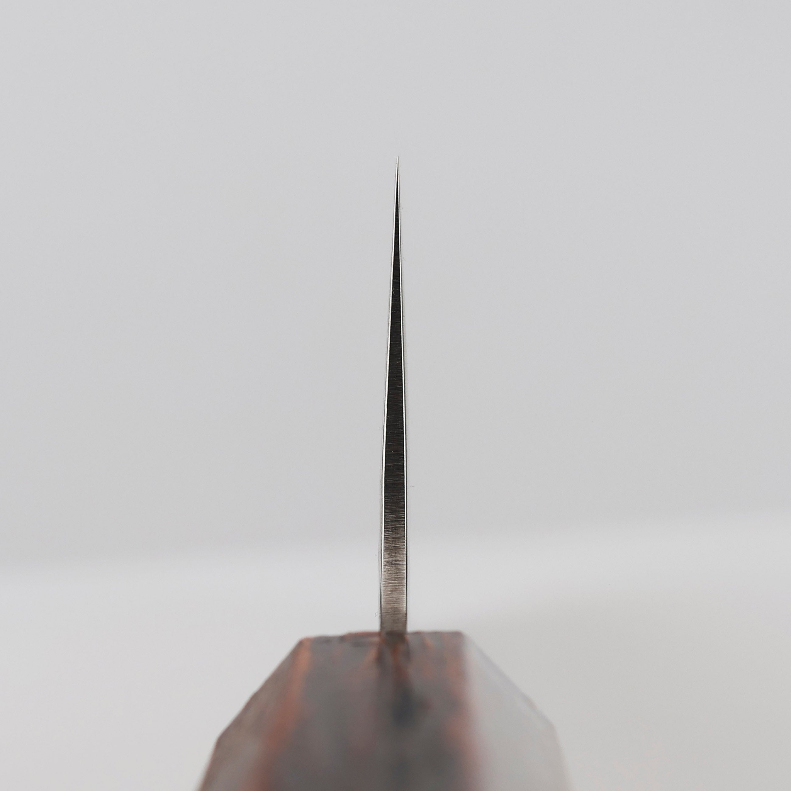 Kengata 19 cm Sakai Takayuki Nanairo Retro Gold VG-10 Damašek