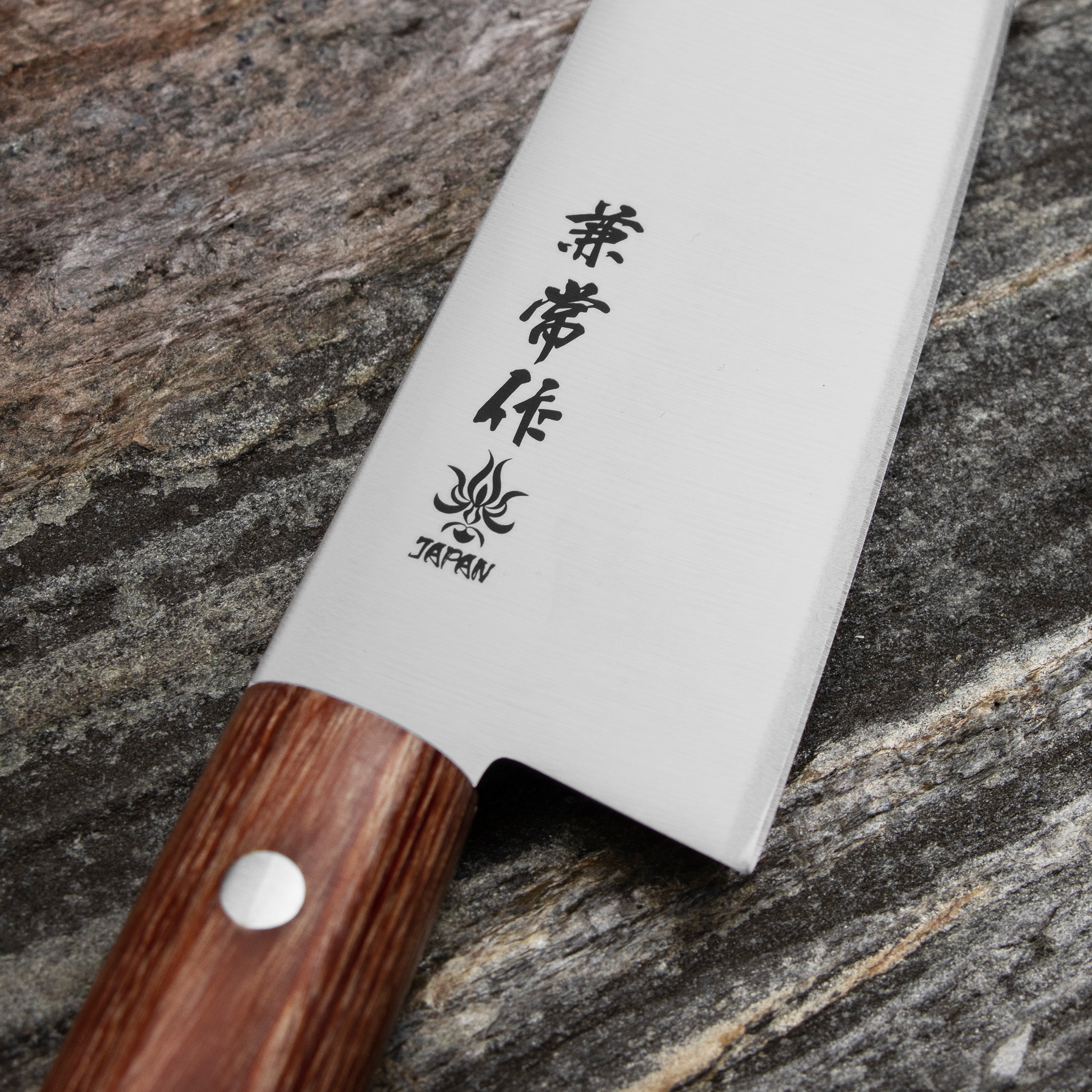 Nůž Santoku 16,5 cm Seki Kanetsune 555 DSR-1K6