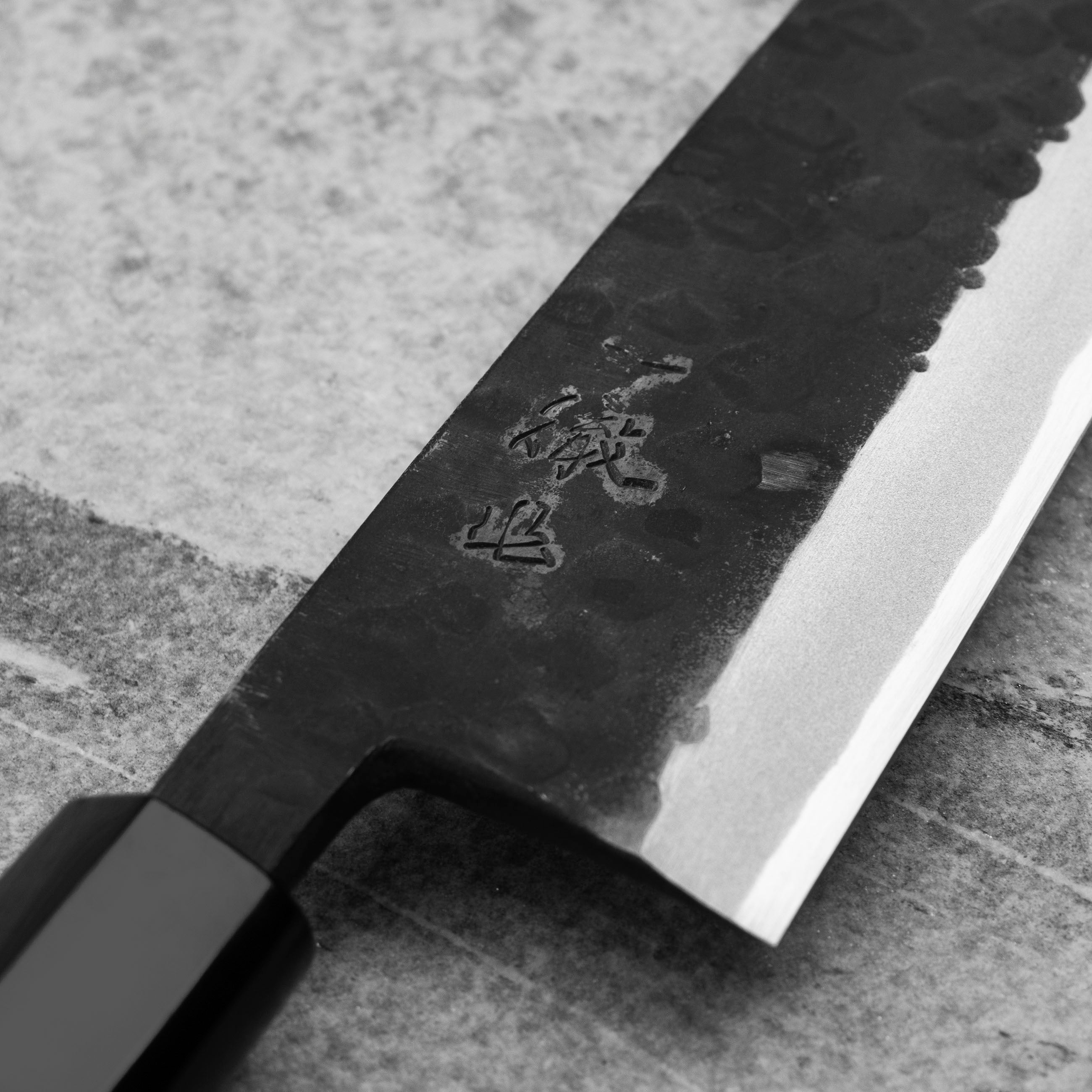 Nůž Miroshi Deba 21 cm Ittetsu Forge Black Shirogami