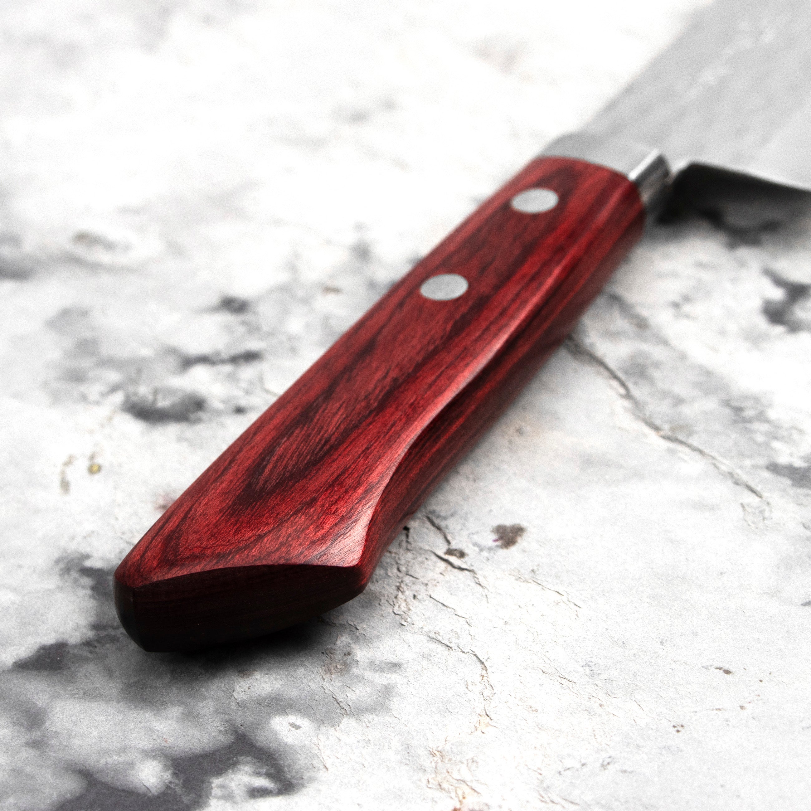 Nůž Santoku 17 cm Kunio Masutani VG-10 Hammered Red Damascus