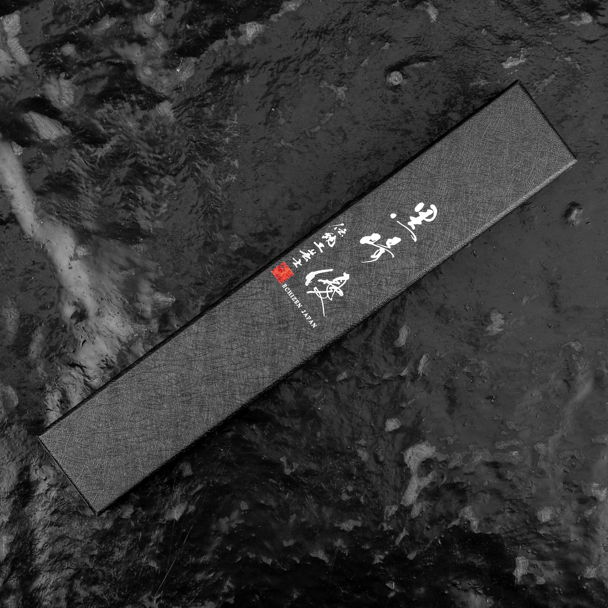 Nůž Univerzální 12 cm Yu Kurosaki Shizuku R-2