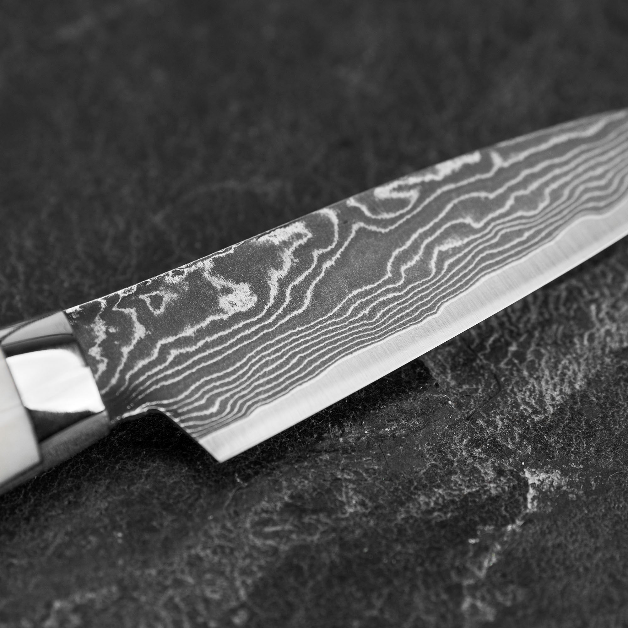 Nůž Univerzální 8,5 cm Yojiro Yamada Unique 01 VG-10 Damašek