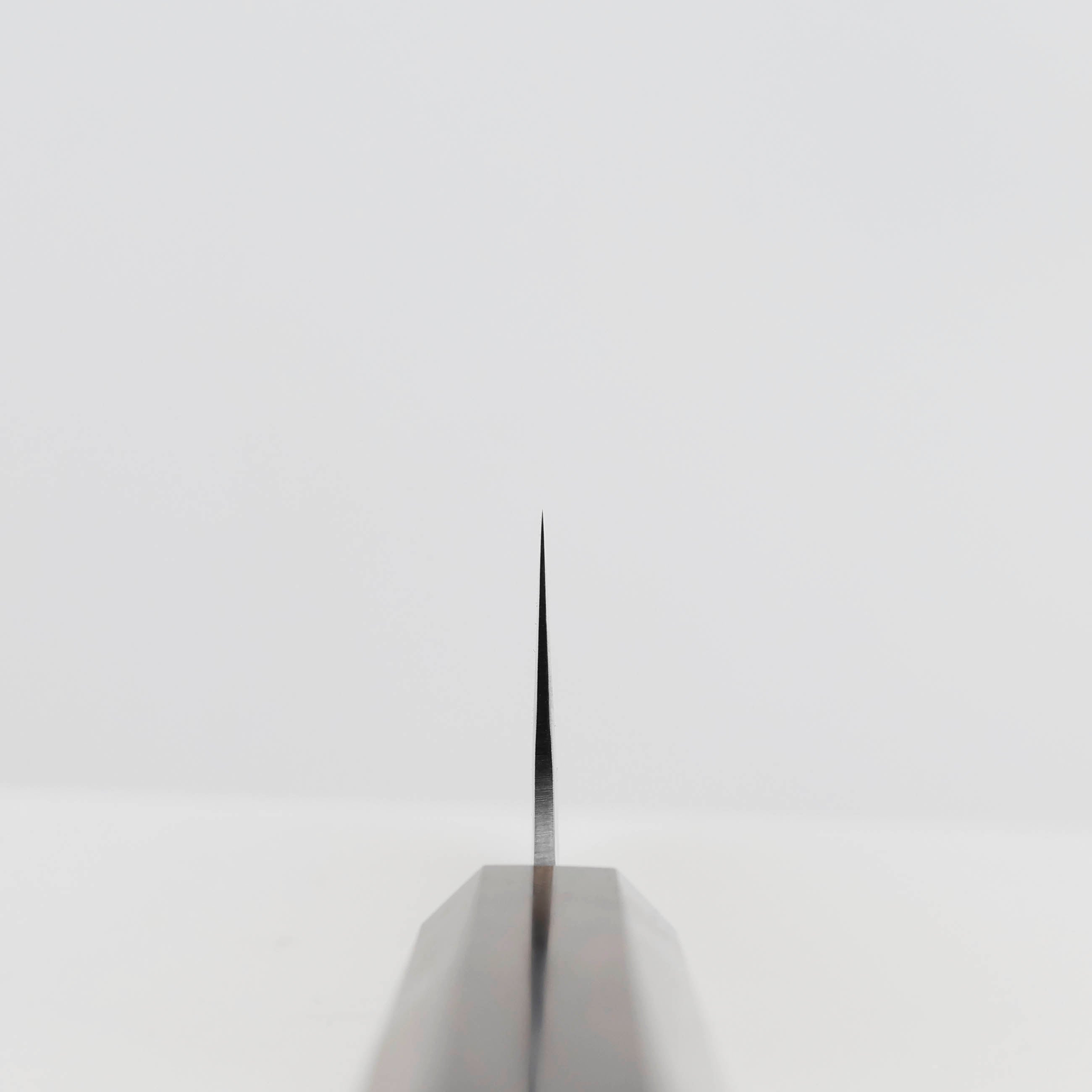 Nůž Santoku 18 cm Hatsukokoro Hayabusa Tsuhime VG-10