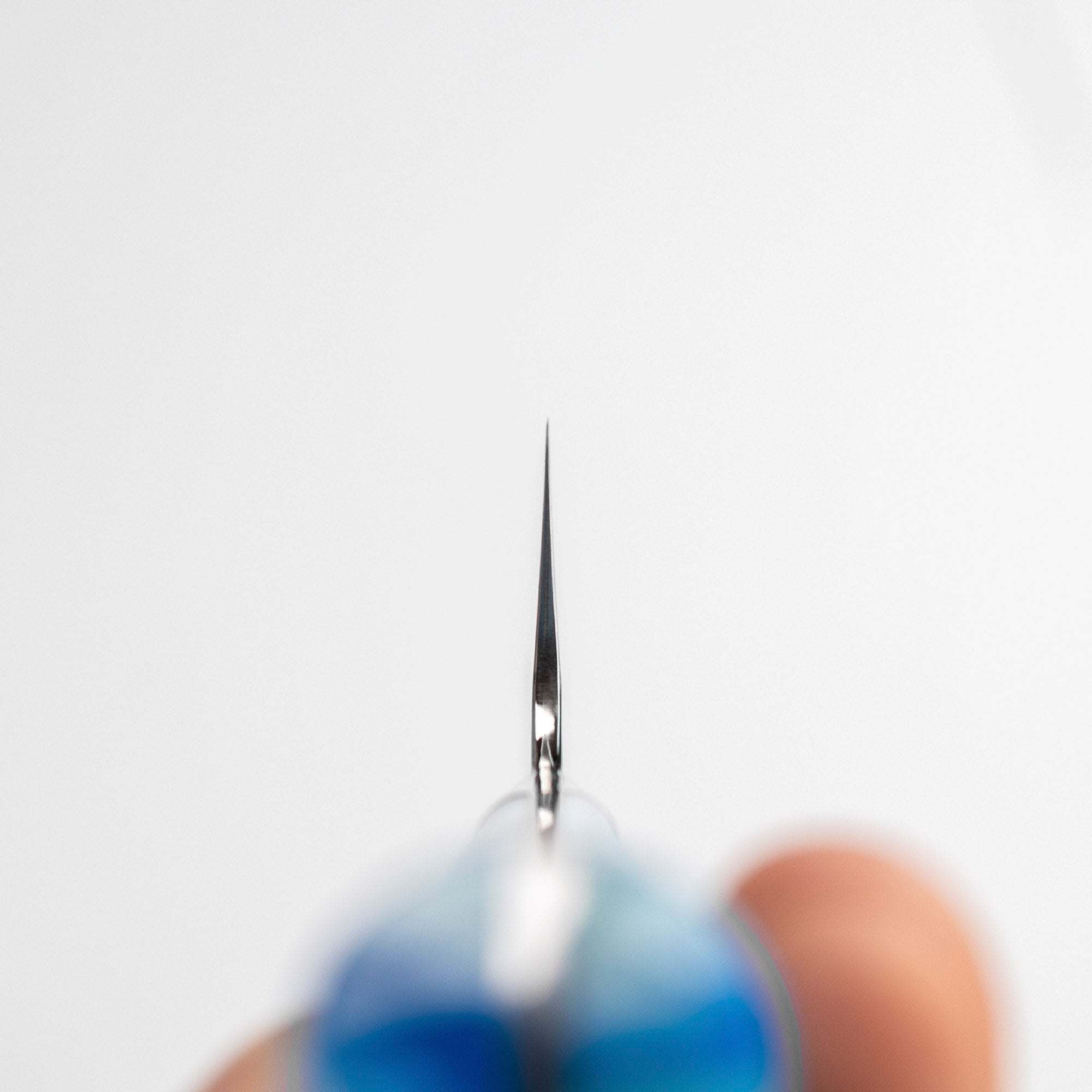 Nůž Santoku 18 cm Takeshi Saji modrý akryl STRIX