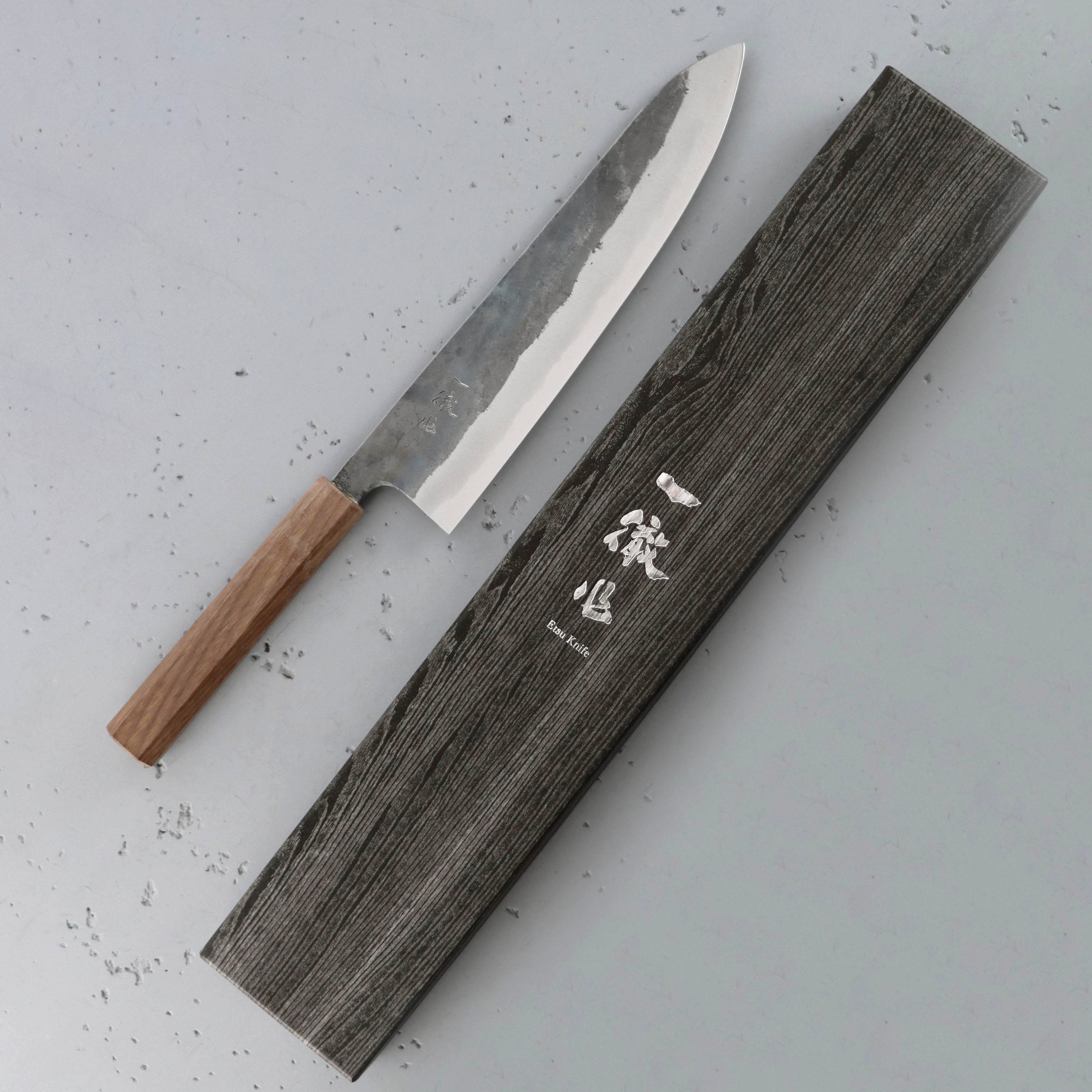 Nůž šéfkuchařský 24 cm Ittetsu Shirogami