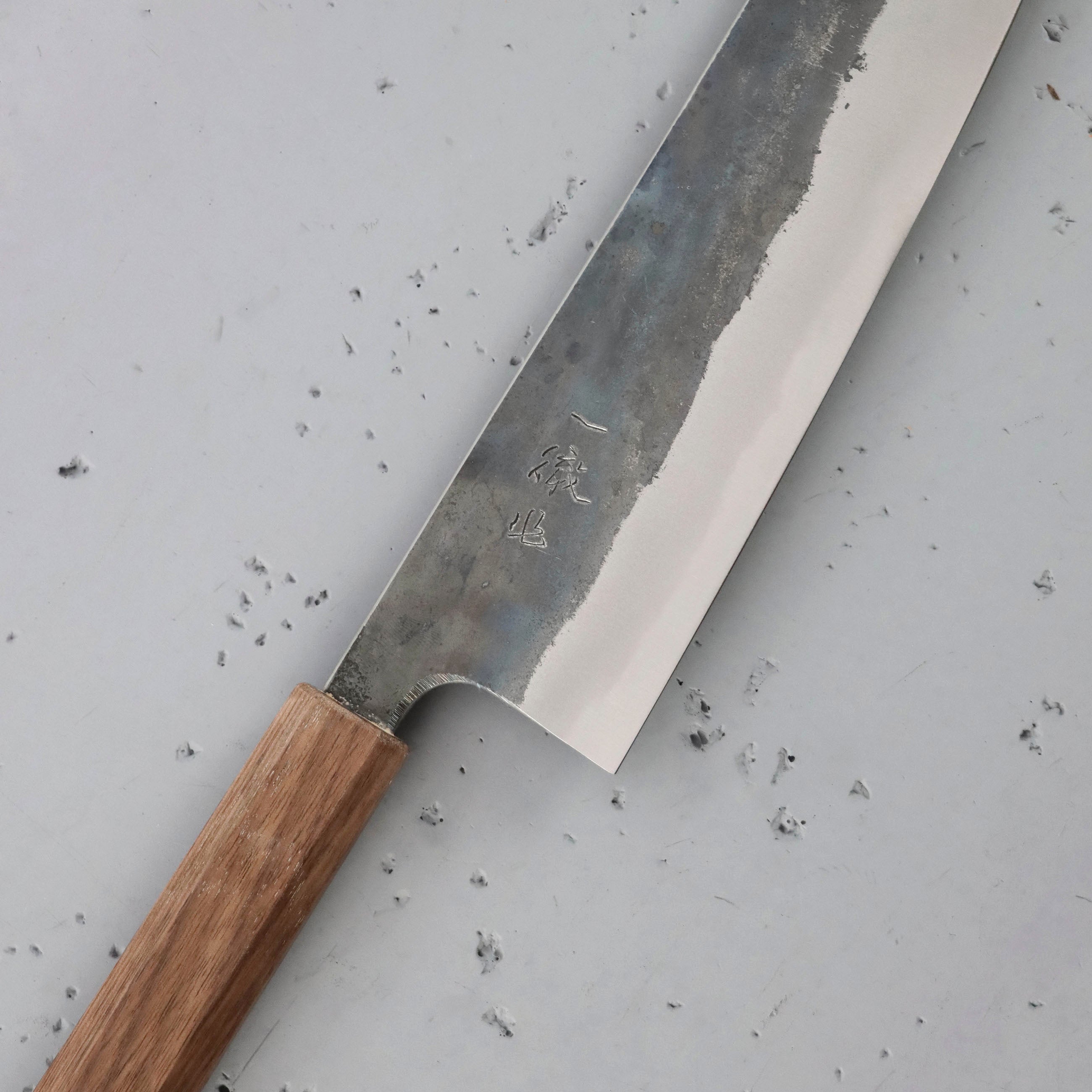 Nůž šéfkuchařský 24 cm Ittetsu Shirogami